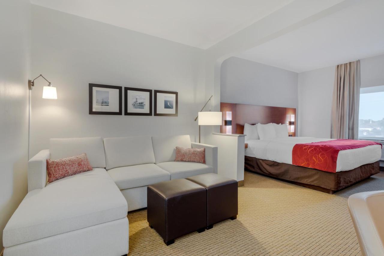 Comfort Suites Ла Порт Екстериор снимка
