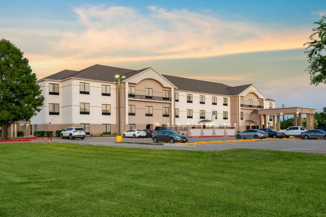 Comfort Suites Ла Порт Екстериор снимка