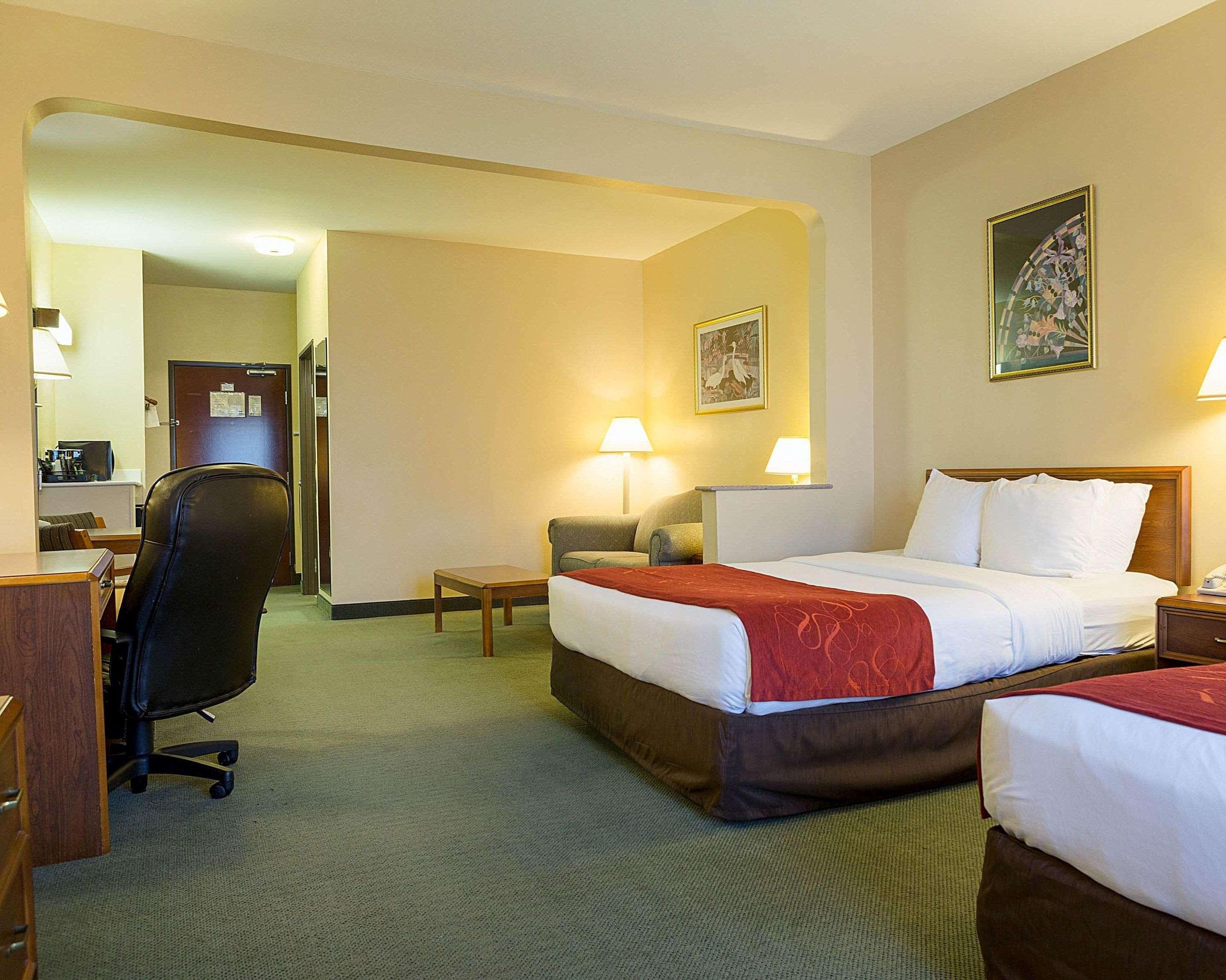 Comfort Suites Ла Порт Екстериор снимка